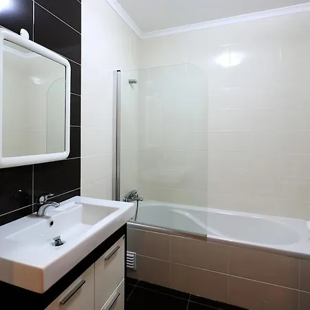 Apartment T2-neville's House D Nazare